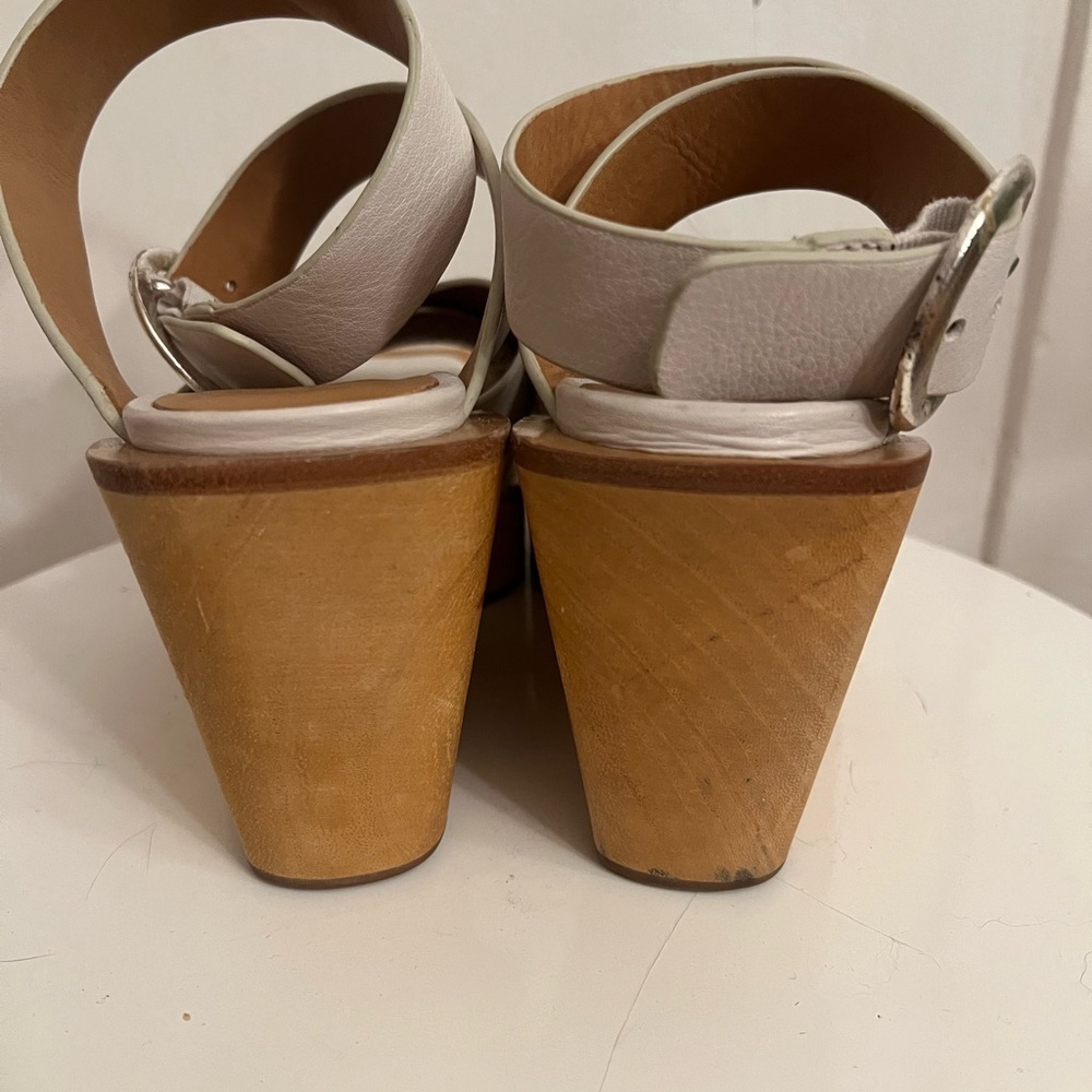 Rag & Bone Santiago Wedge Sandal in Antique White. SIZE 38. - Picture 9 of 9